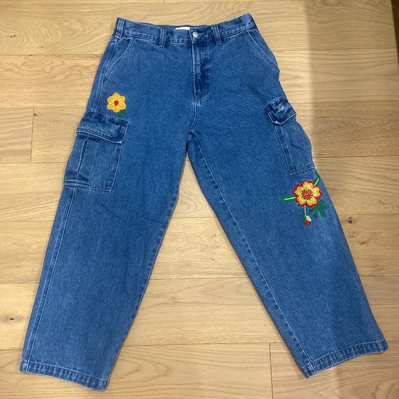 Vintage Obey Cargo Denim Jeans Flowers Embroidered Size 32 Mens - Picture 1 of 3